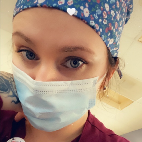 Meet your Posher, Rebecca - Picture 1 of 1